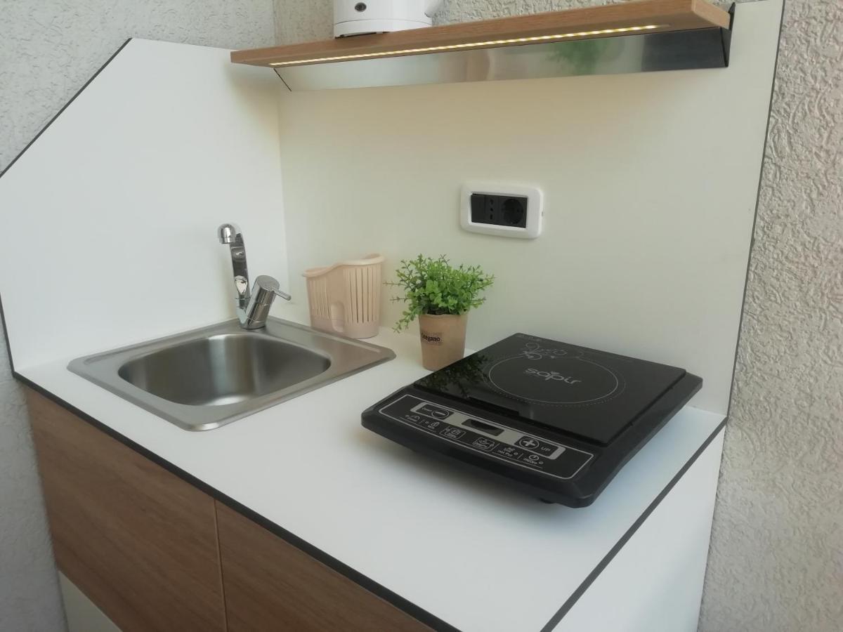 Guest House Jedro Petrovac 외부 사진