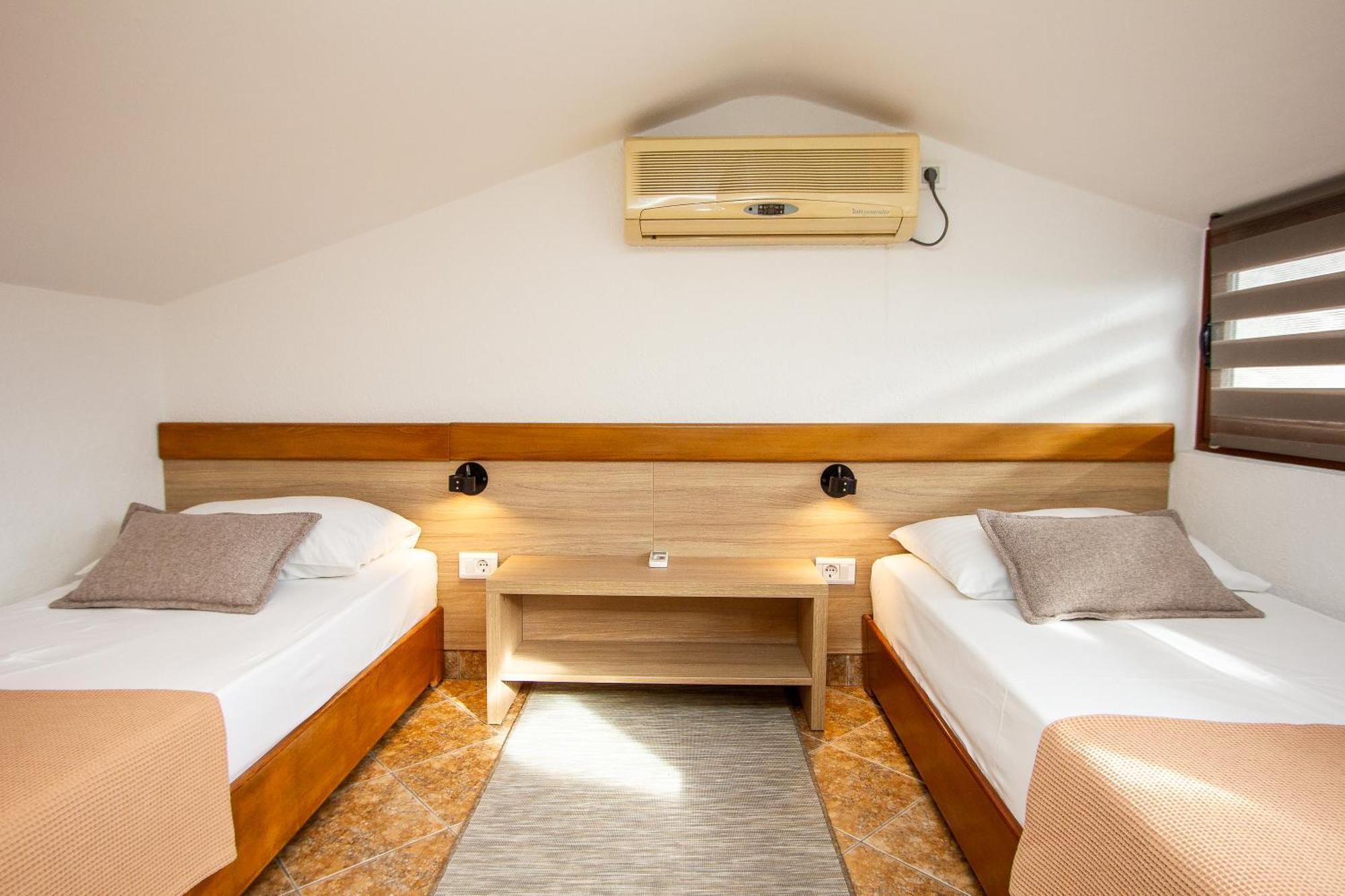 Guest House Jedro Petrovac 외부 사진