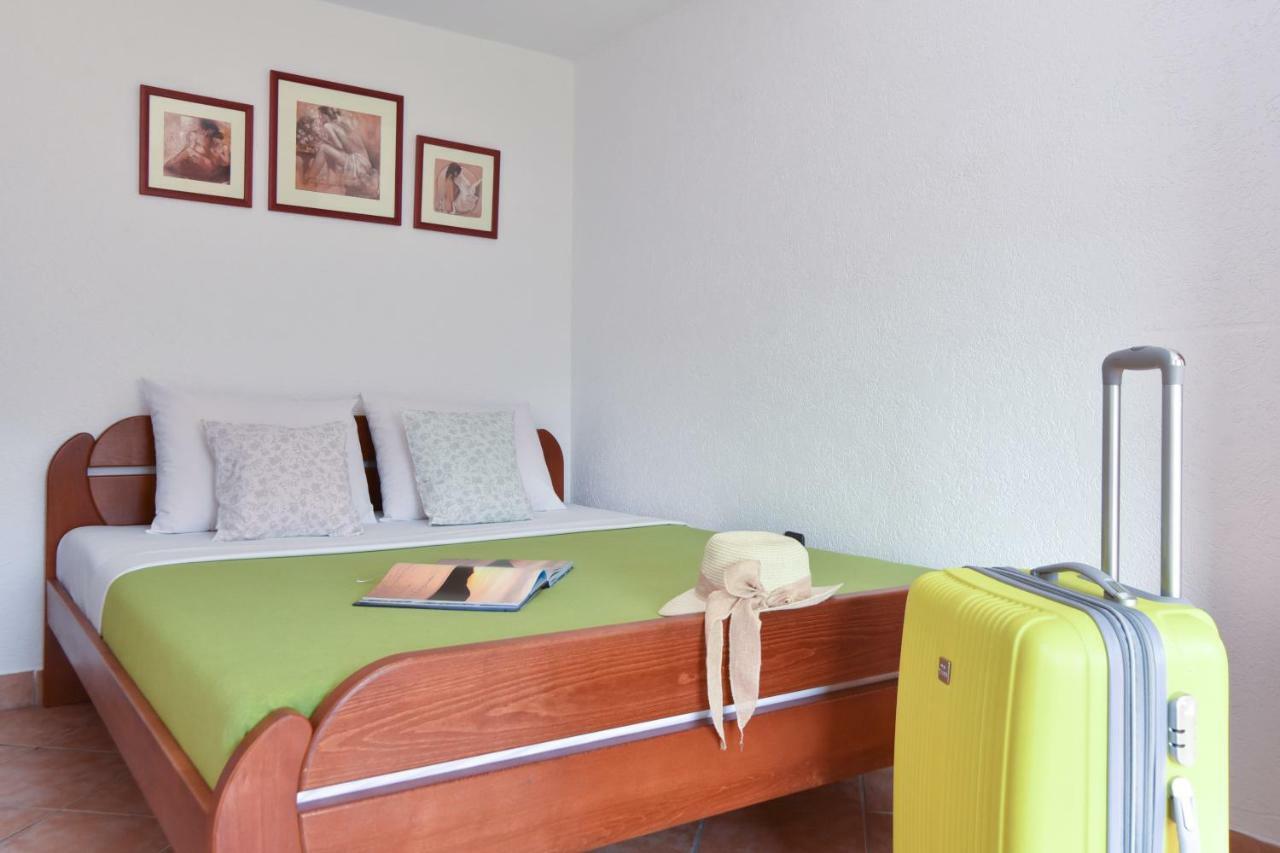 Guest House Jedro Petrovac 외부 사진